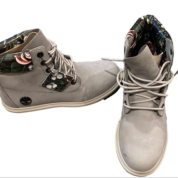 Last one 9.5 Timberland Womens heritage 6" waterproof boot - Picture 6 of 7